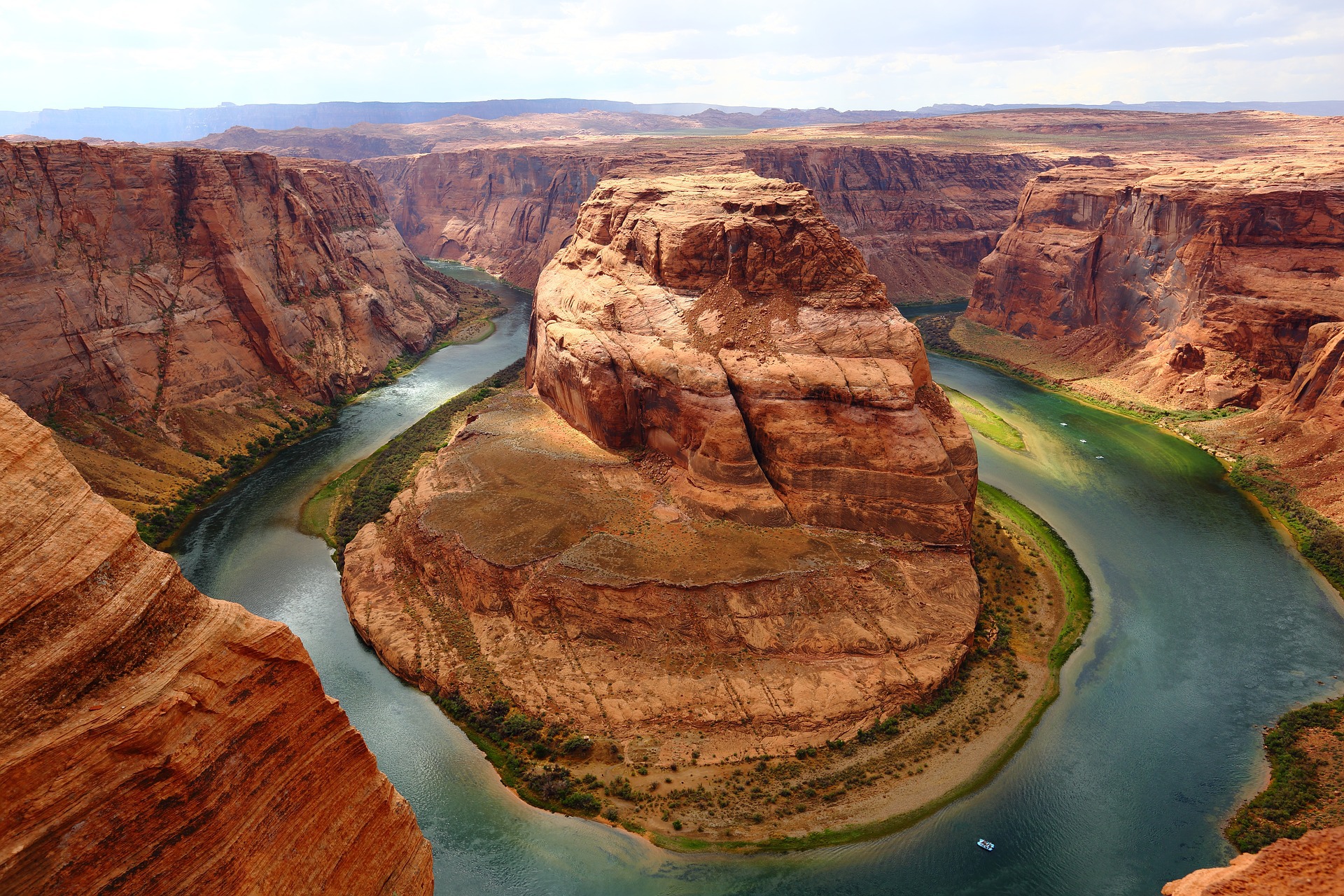 En tonåring faller till sin död i Horseshoe Bend, ett populärt fotoresmål
