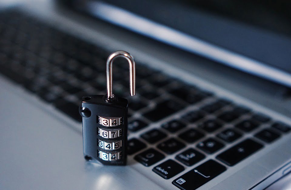 CoinMarketCap-hack läcker över 3,1 miljoner e-postadresser