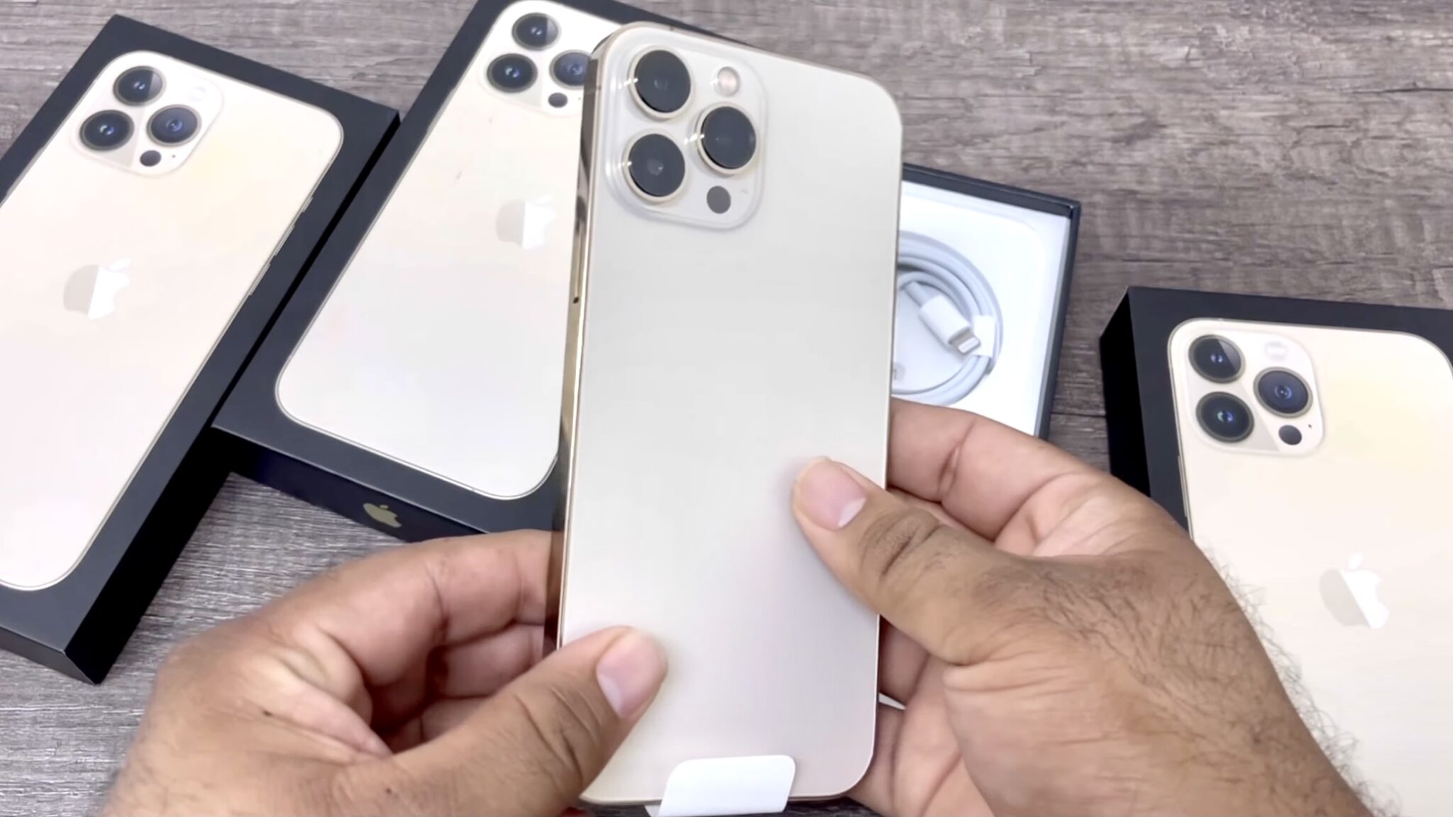 Släppte den första videon med uppackning av iPhone 13 Pro Max