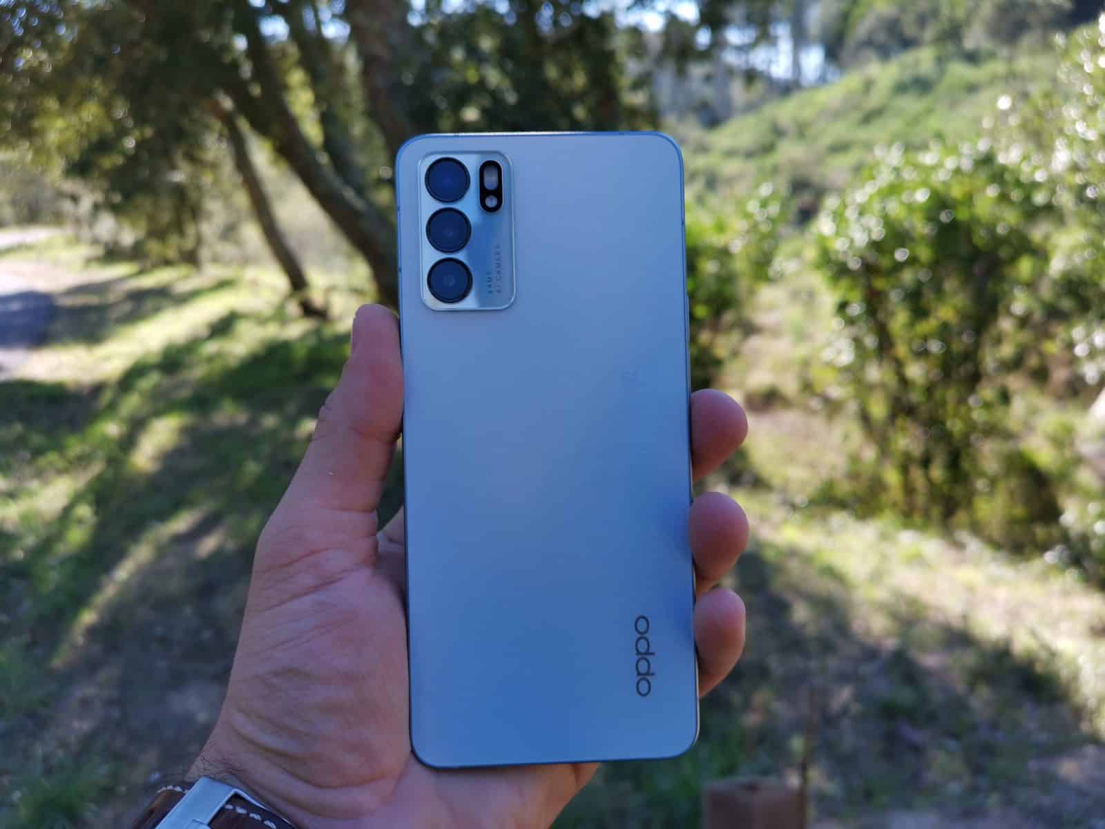 (Analysera) Oppo Reno 6: Vacker och kvalitet, men hur är det med priset?