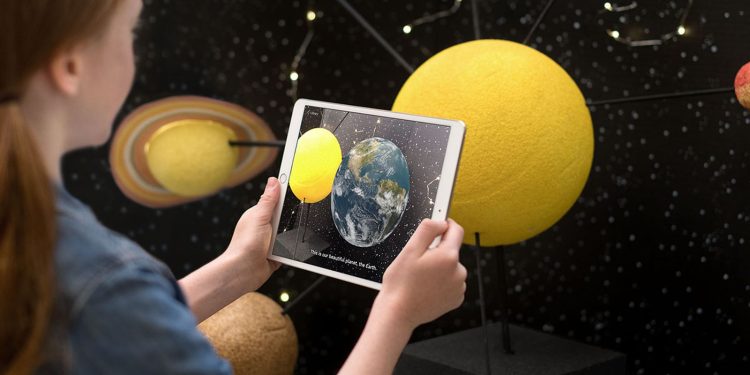 Apple letar efter utvecklare för att skapa ett nytt paradigm för AR- och VR-appar