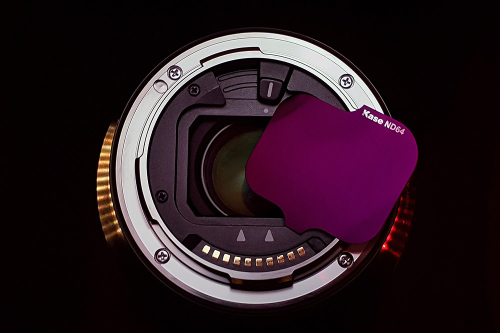 Håller den liten, med bakre filter för Sigma 14-24 f2.8 Art DG DN