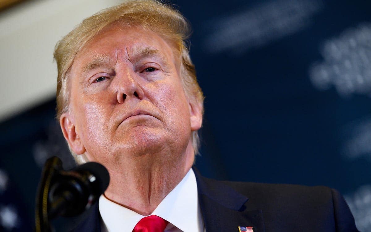 Huawei: Donald Trump förlänger sanktionerna till maj 2021