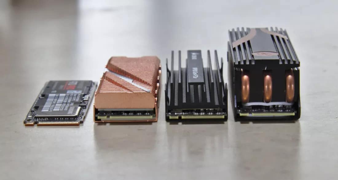 Imponerad av PCIe 4.0 SSD:er?  Ah ah!  Vad sägs om 32GB/s?