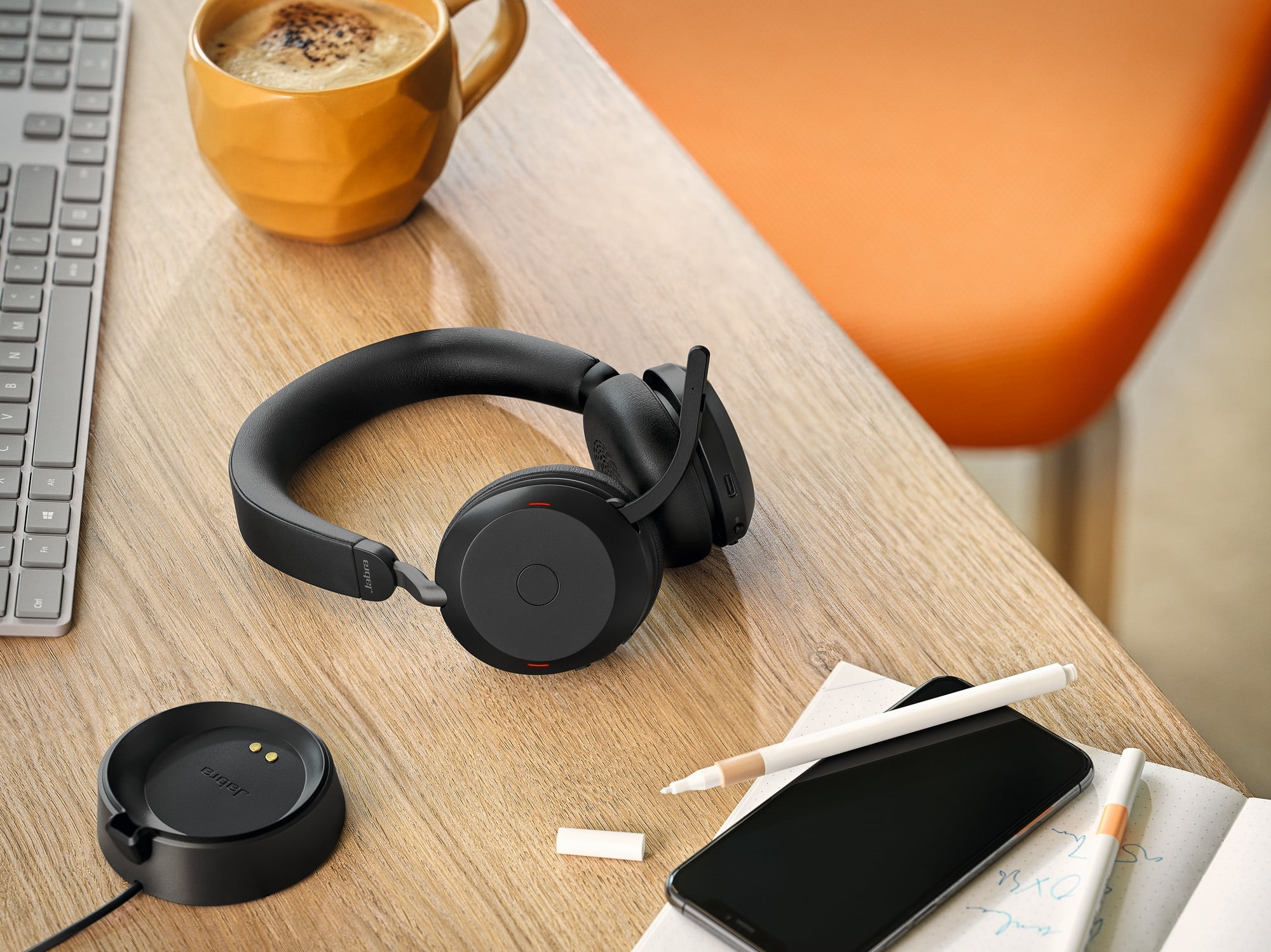 Jabra presenterar trådlöst Evolve2 75 headset för 329 € för att “väcka hybridarbete till liv”