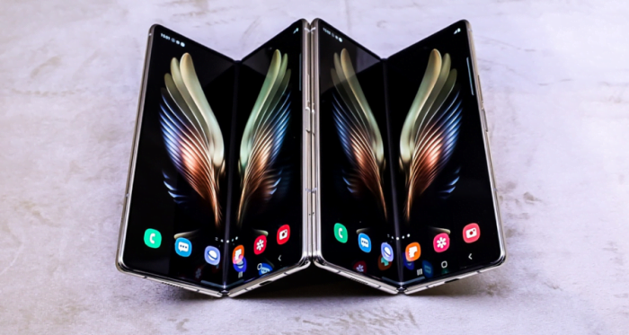 Samsung Galaxy W22 pressbild: Galaxy Z Fold 3 lägger till extern patos