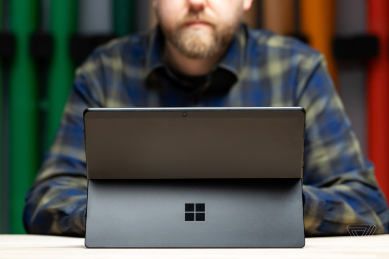 Windows 10 on Arm kommer inte längre att stödja x64-appemulering