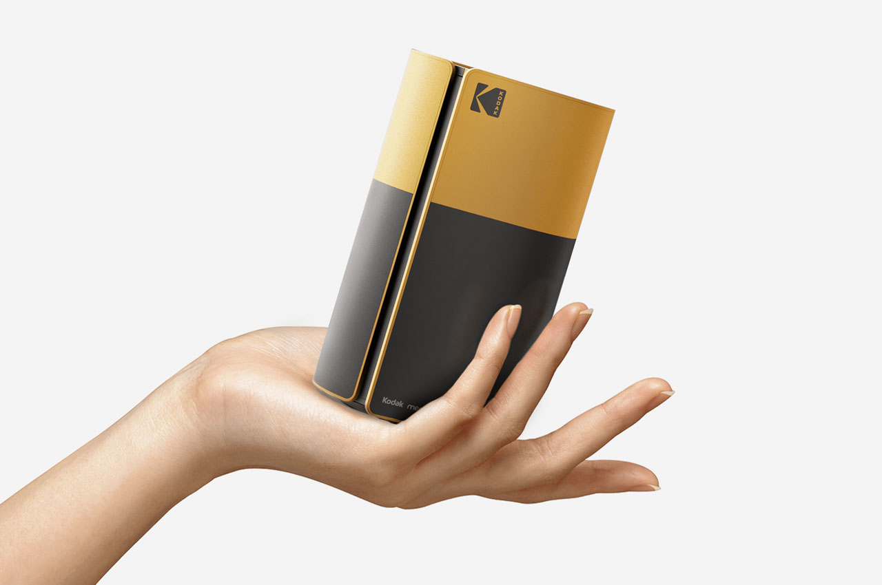 Denna Kodak Memory-skrivare i gråskala passar i din handflata