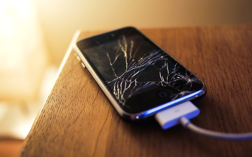 iPhone: Apple reparerar nu trasiga smartphones hemma