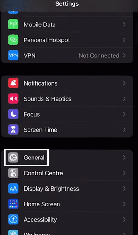 Abra la aplicación Configuración en su dispositivo iOS, toque General para restablecer la conexión a Internet en su dispositivo y solucionar el problema de que Apple Music no se carga.